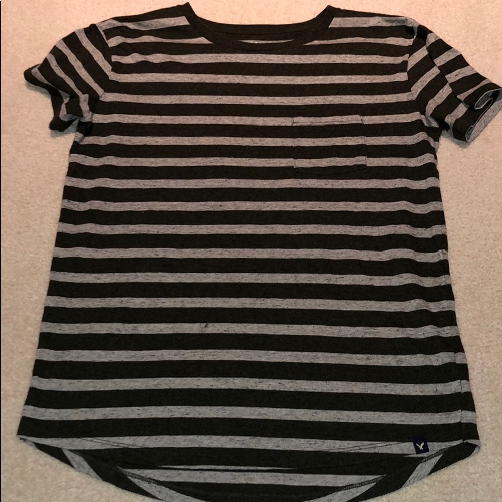American Eagle T-shirt